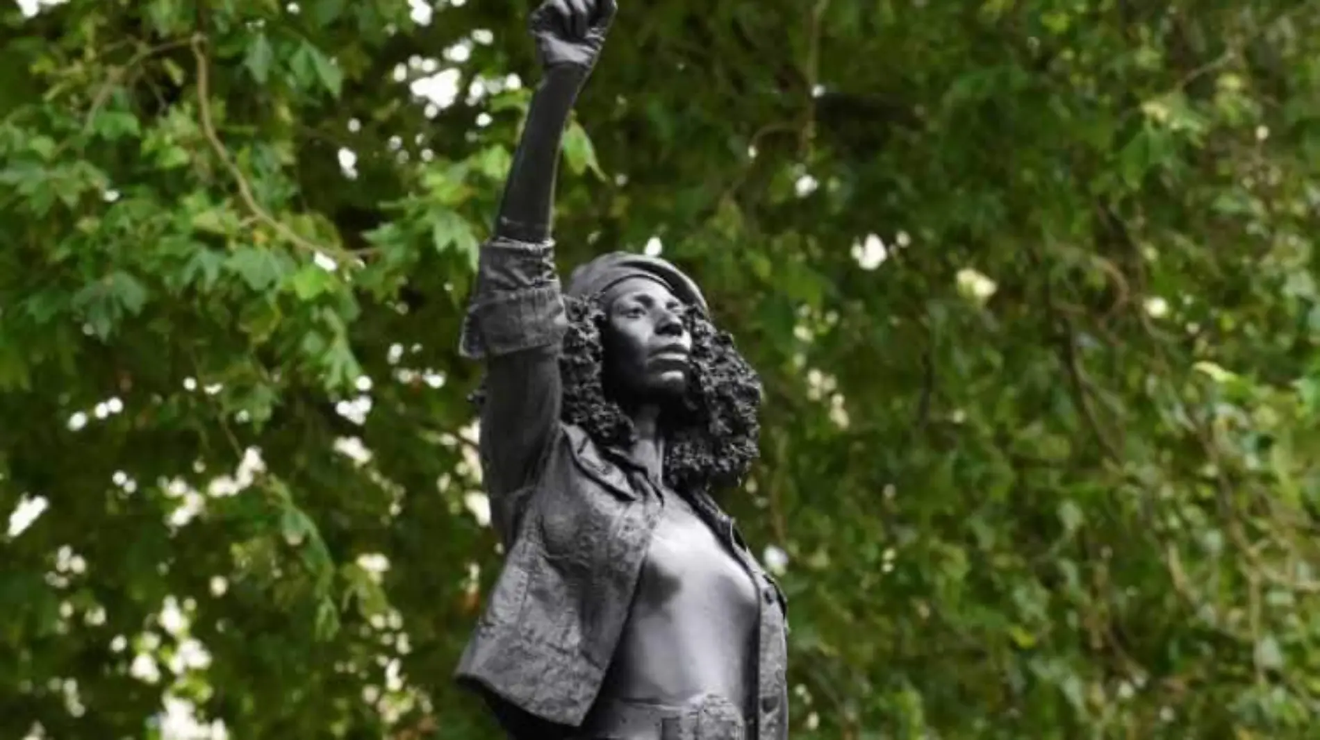 Estatua mujer negra_Bristol_1